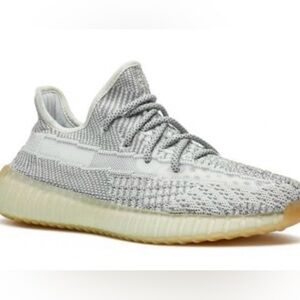 Adidas Yeezy Boost 350 V2 Yeshaya Non-reflective 
Unisex Running
Sq 6 men